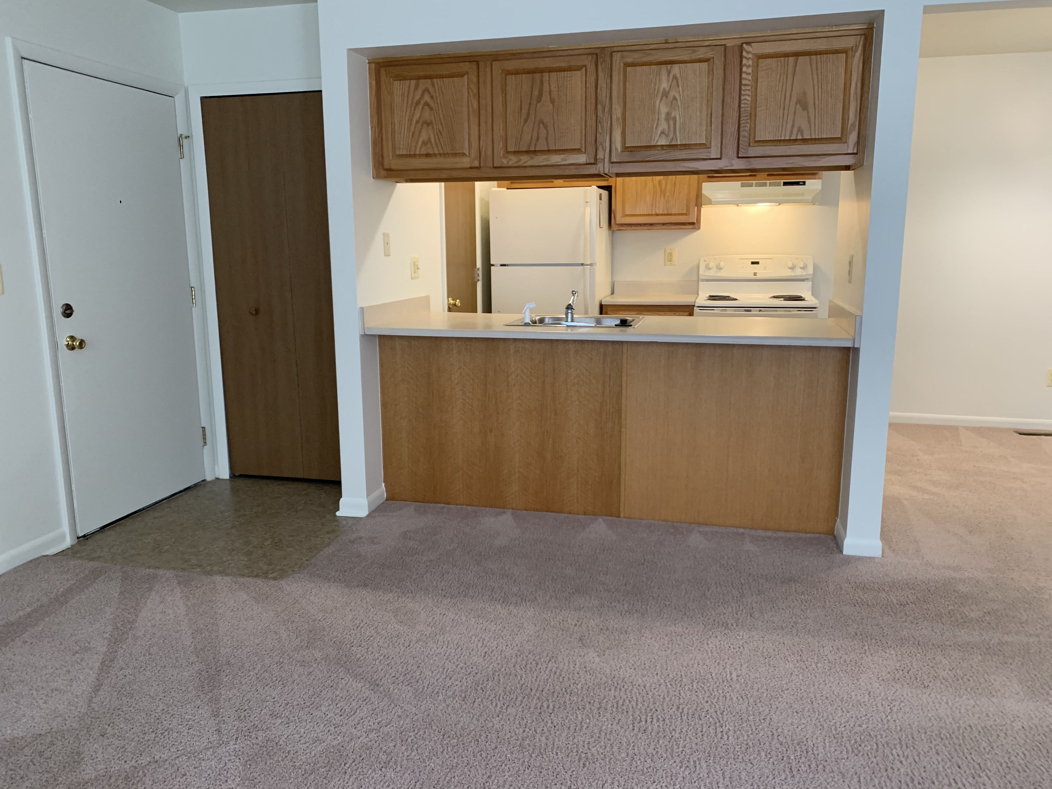 Photos and Video of Hickory Square Apartments in Imlay City, MI
